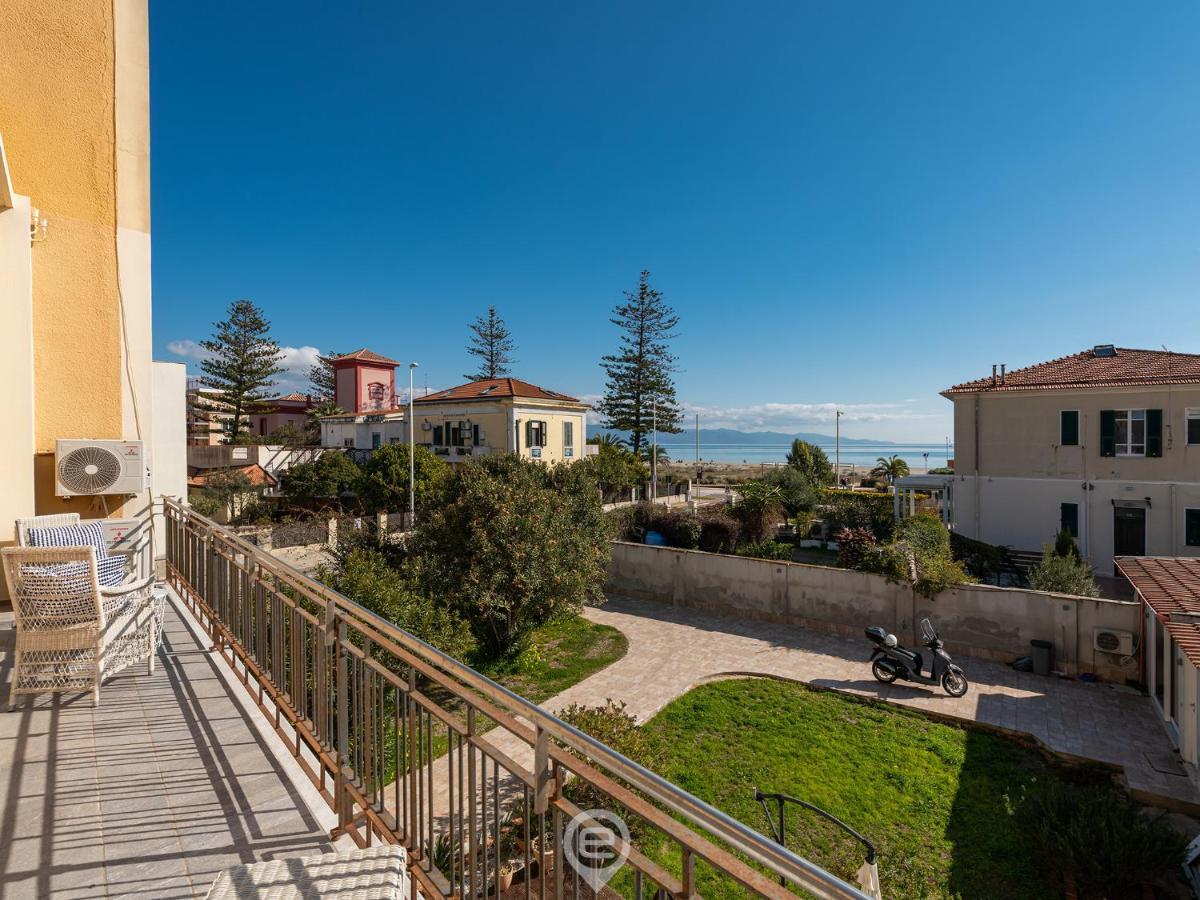 Ferienwohnung Poetto Sea Breeze - Blue Cagliari Exterior foto